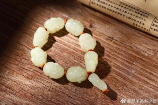 老坑冰种翡翠手镯图片